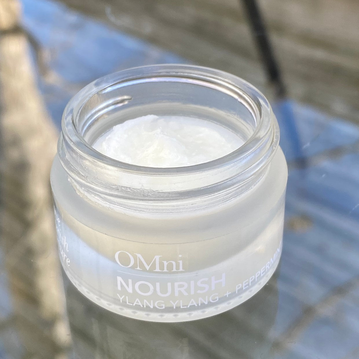 OMni Balms 8g - Nourish | Ylang Ylang + Peppermint - Naturally Fabulous