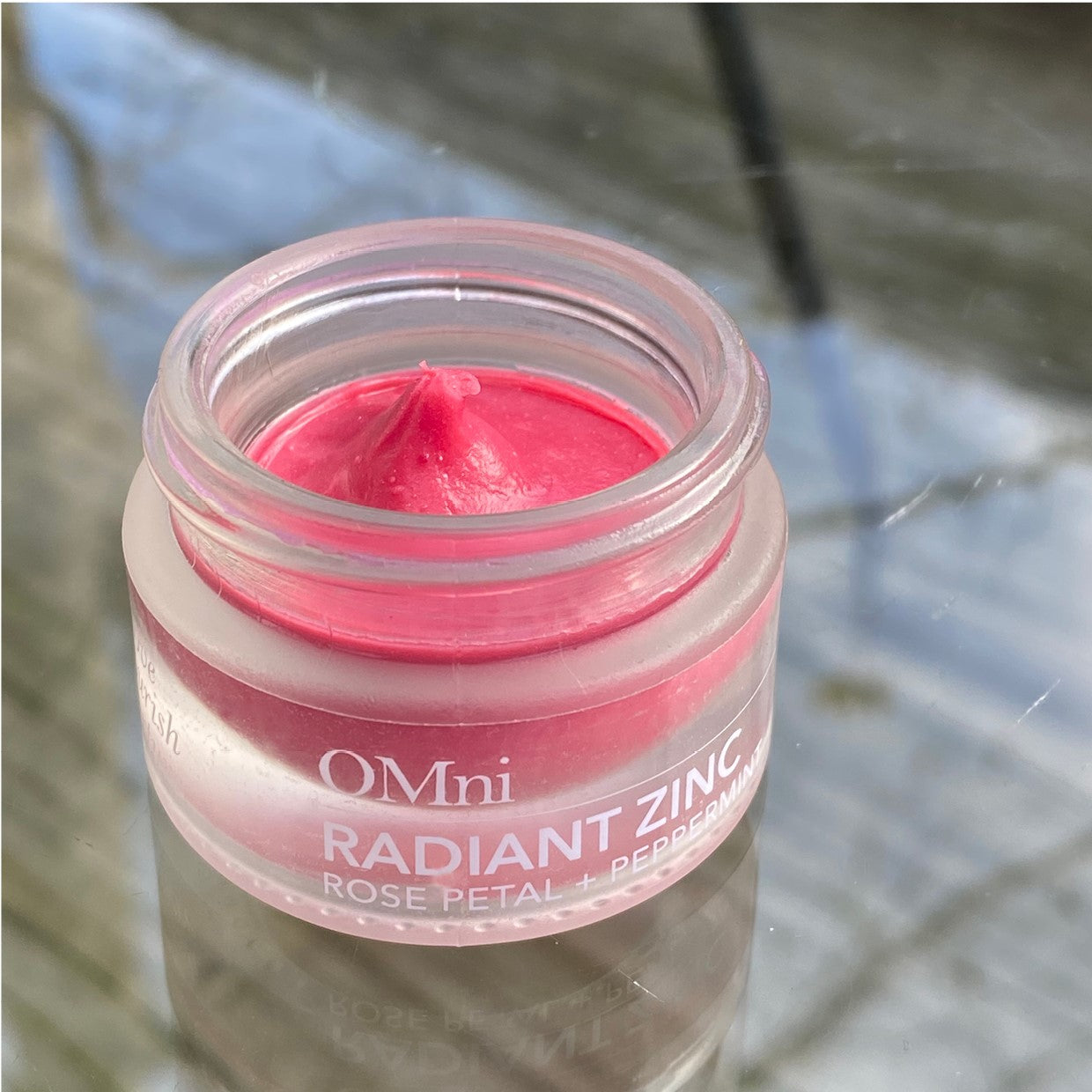 OMni Radiant Zinc 8g - Rose Petal + Peppermint - Naturally Fabulous